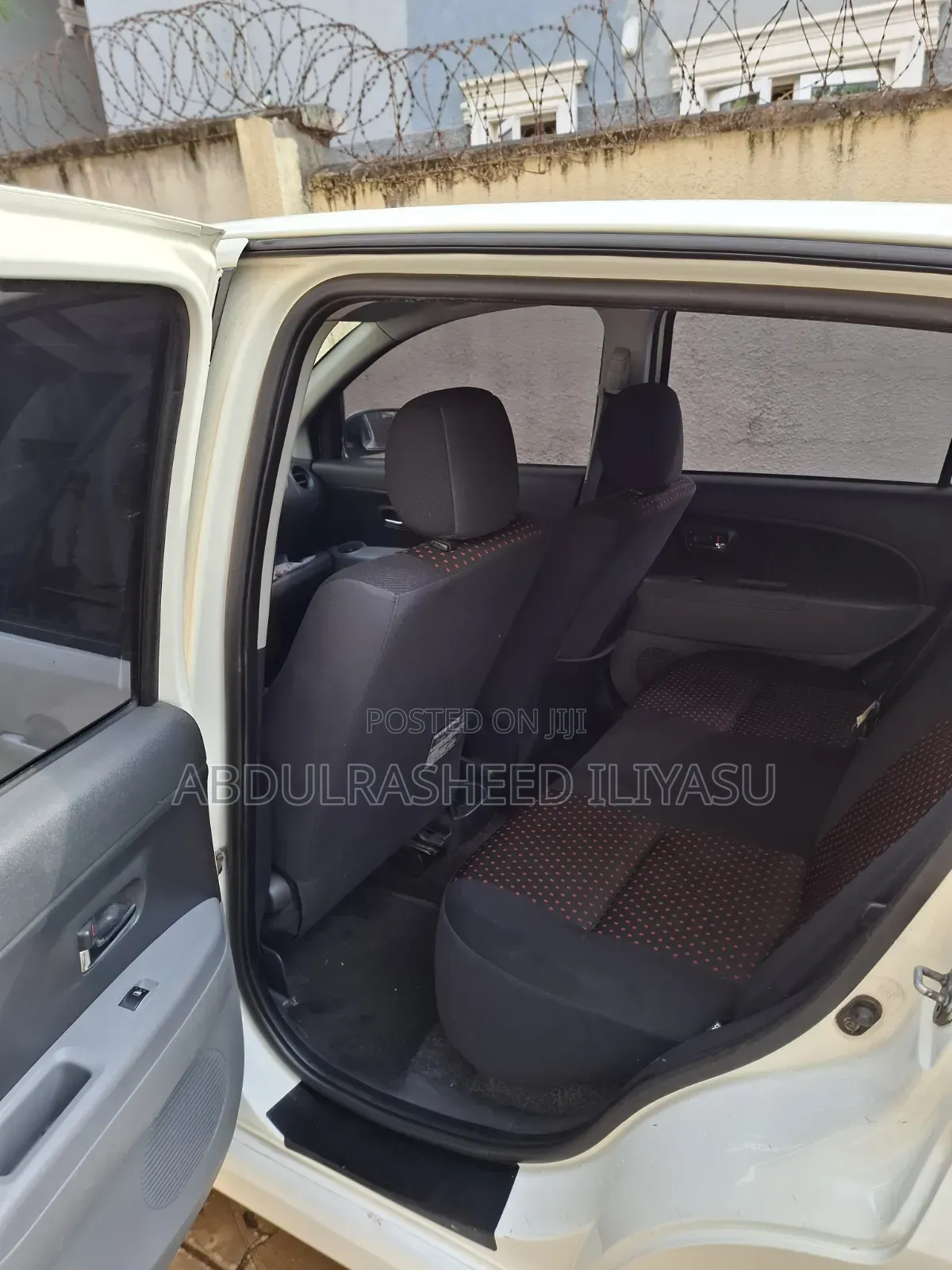 Daihatsu Sirion 2011 Off white