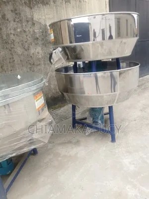 Stainless Raw Material Mixing Machine