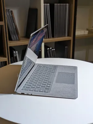 Laptop Microsoft Surface Laptop 5 16GB Intel Core i7 SSD 512GB