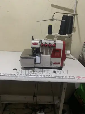 Two Lion Direct Drive Overlock 4 Thread Weaving Machine