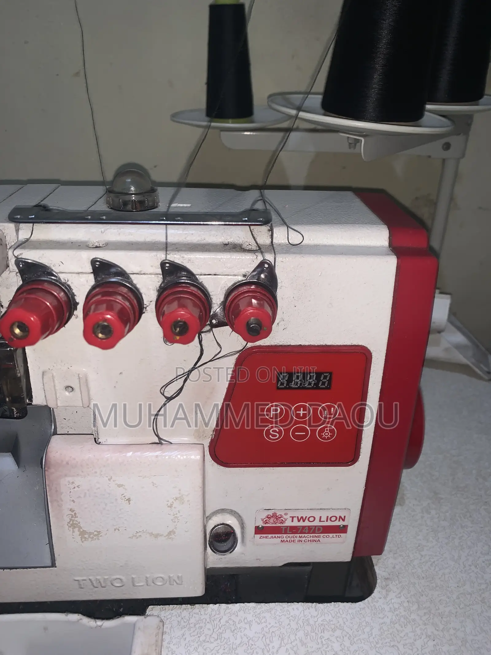 Two Lion Direct Drive Overlock 4 Thread Weaving Machine