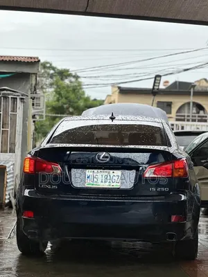 Lexus IS 250 2009 Blue