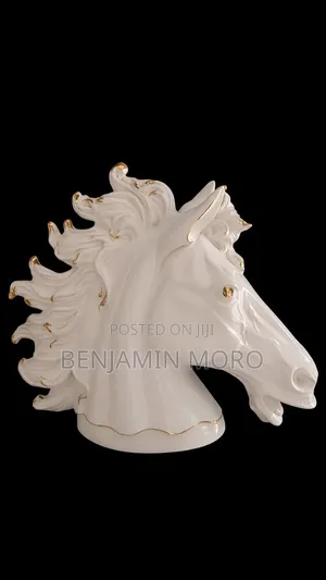 Big Horse Head Figurines