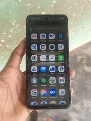 Tecno Spark 40 128 GB Silver