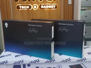 New Laptop Alienware 16 Aurora 16GB Intel Core 5 SSD 512GB