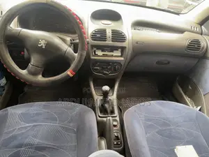 Peugeot 206 2005 Red