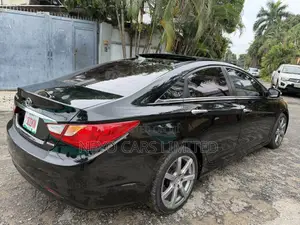 Hyundai Sonata Limited Sedan FWD (2.4L 4cyl 6A) 2013 Black
