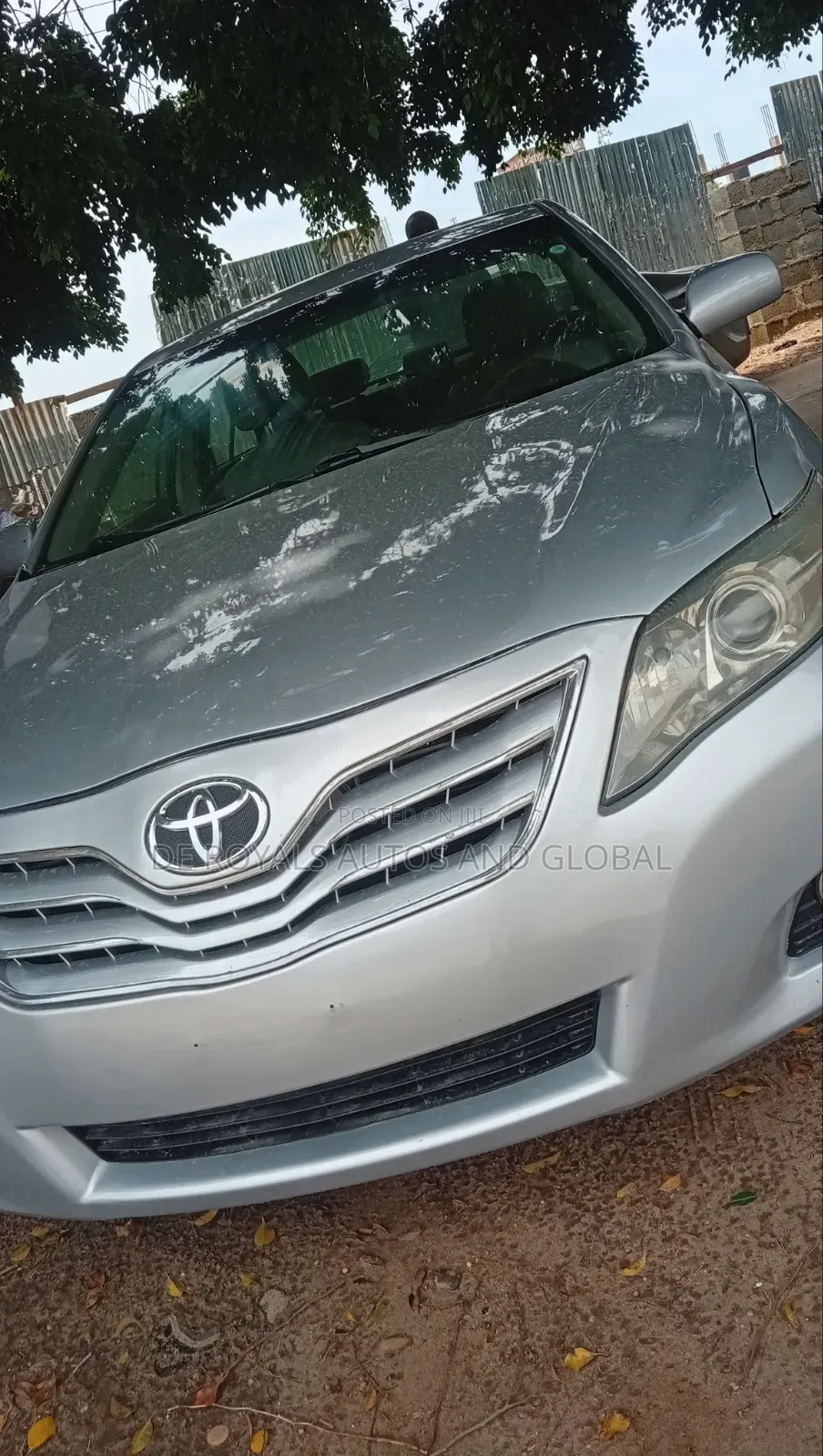 Toyota Camry 2010 Silver