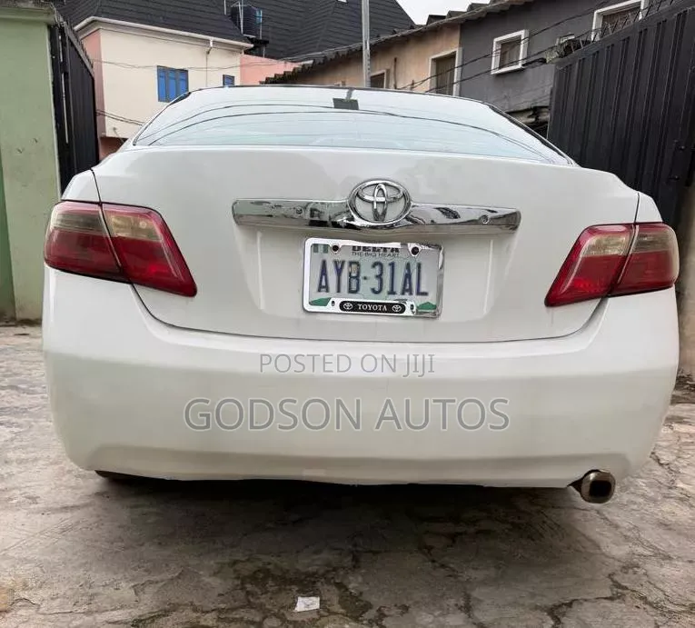 Toyota Camry 2008 White