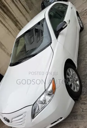 Toyota Camry 2008 White