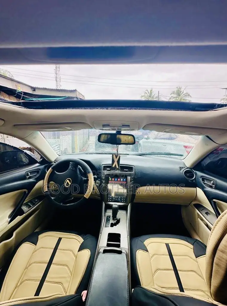 Lexus IS 2008 Blue