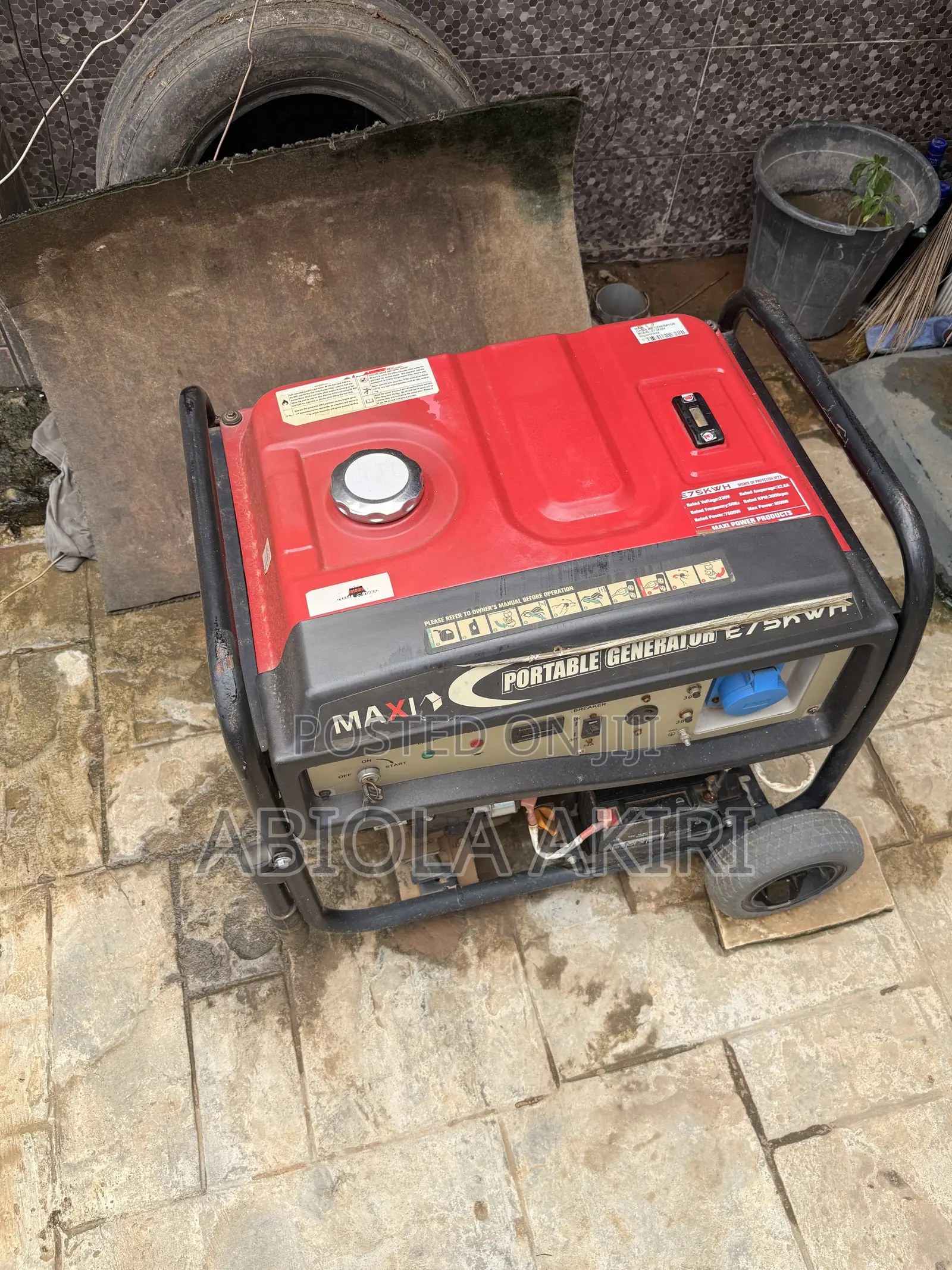 Maxi Generator