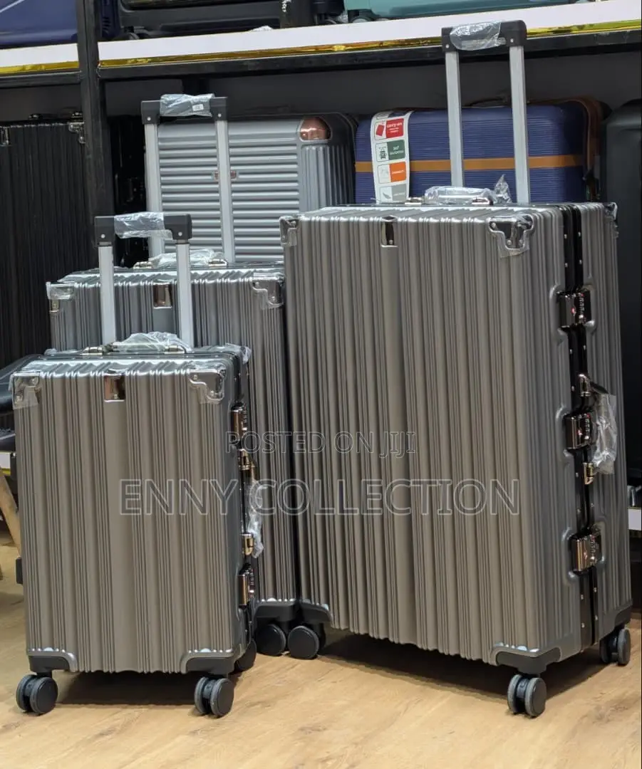 Aluminum Frame Luggage By3