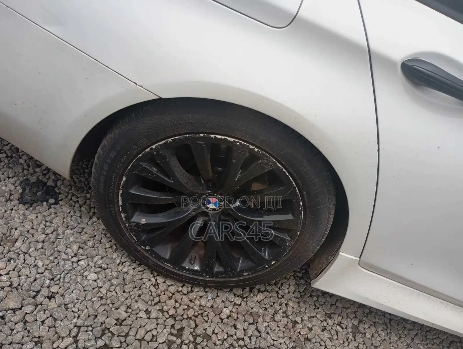 BMW 528i 2011 White