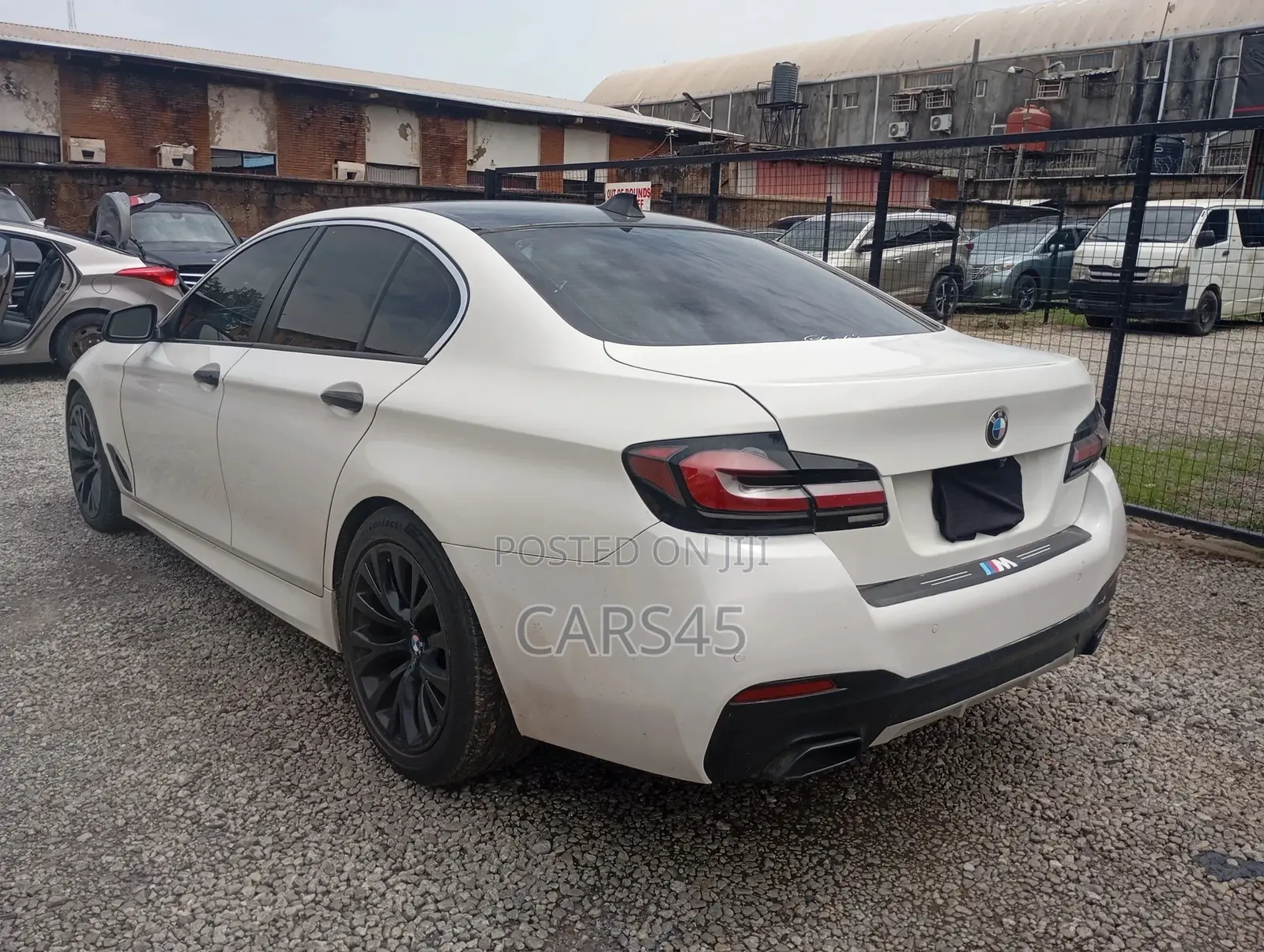 BMW 528i 2011 White