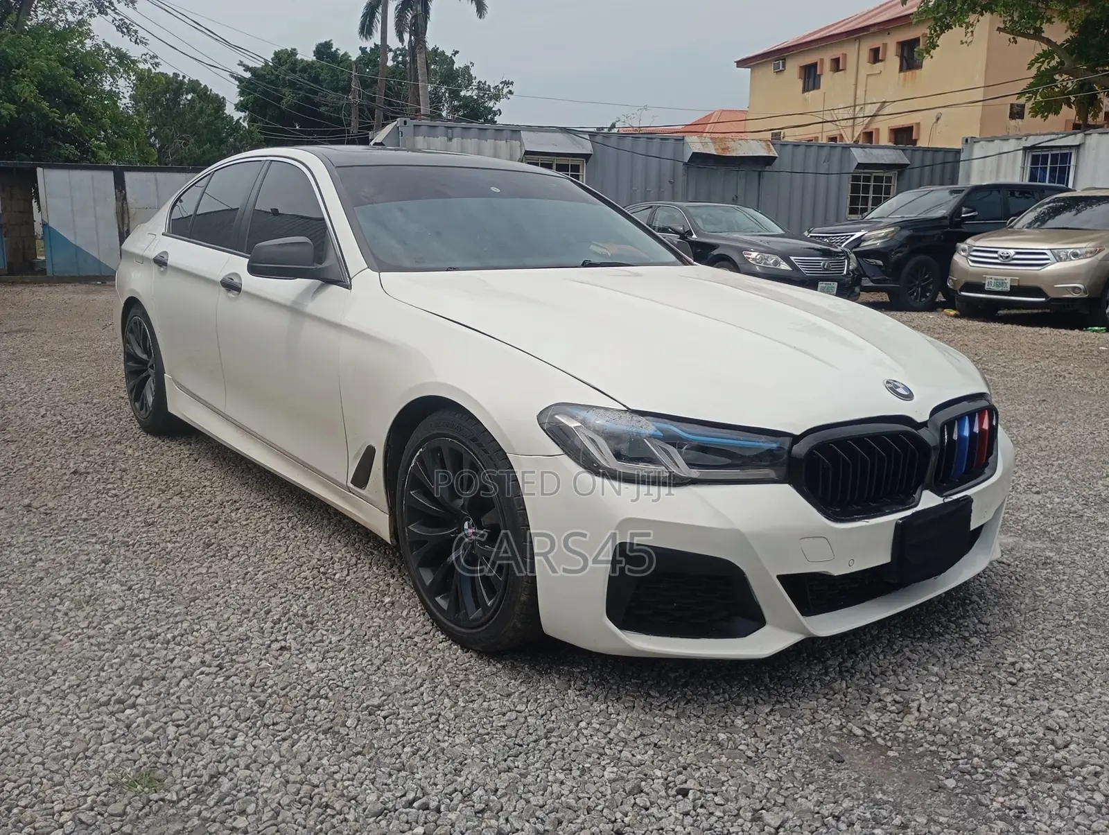 BMW 528i 2011 White