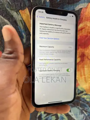 Apple iPhone XR 64 GB White