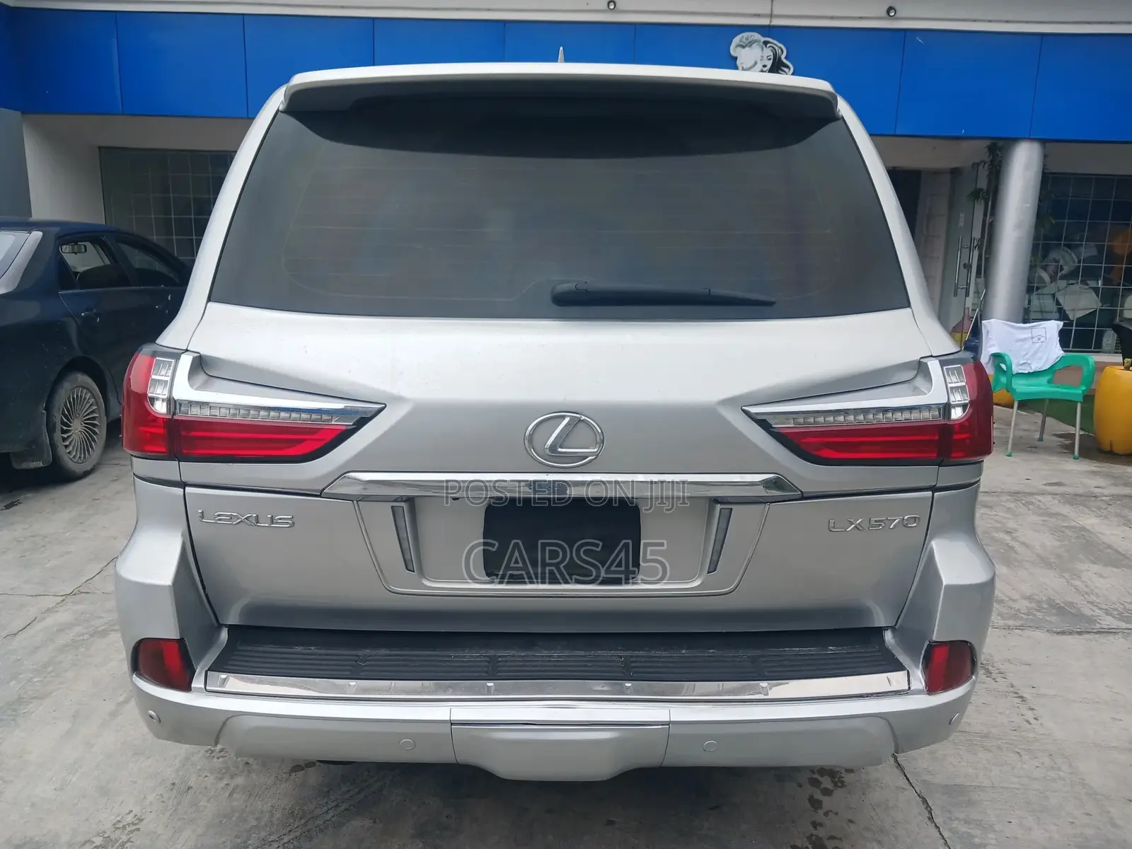 Lexus LX 2008 Silver