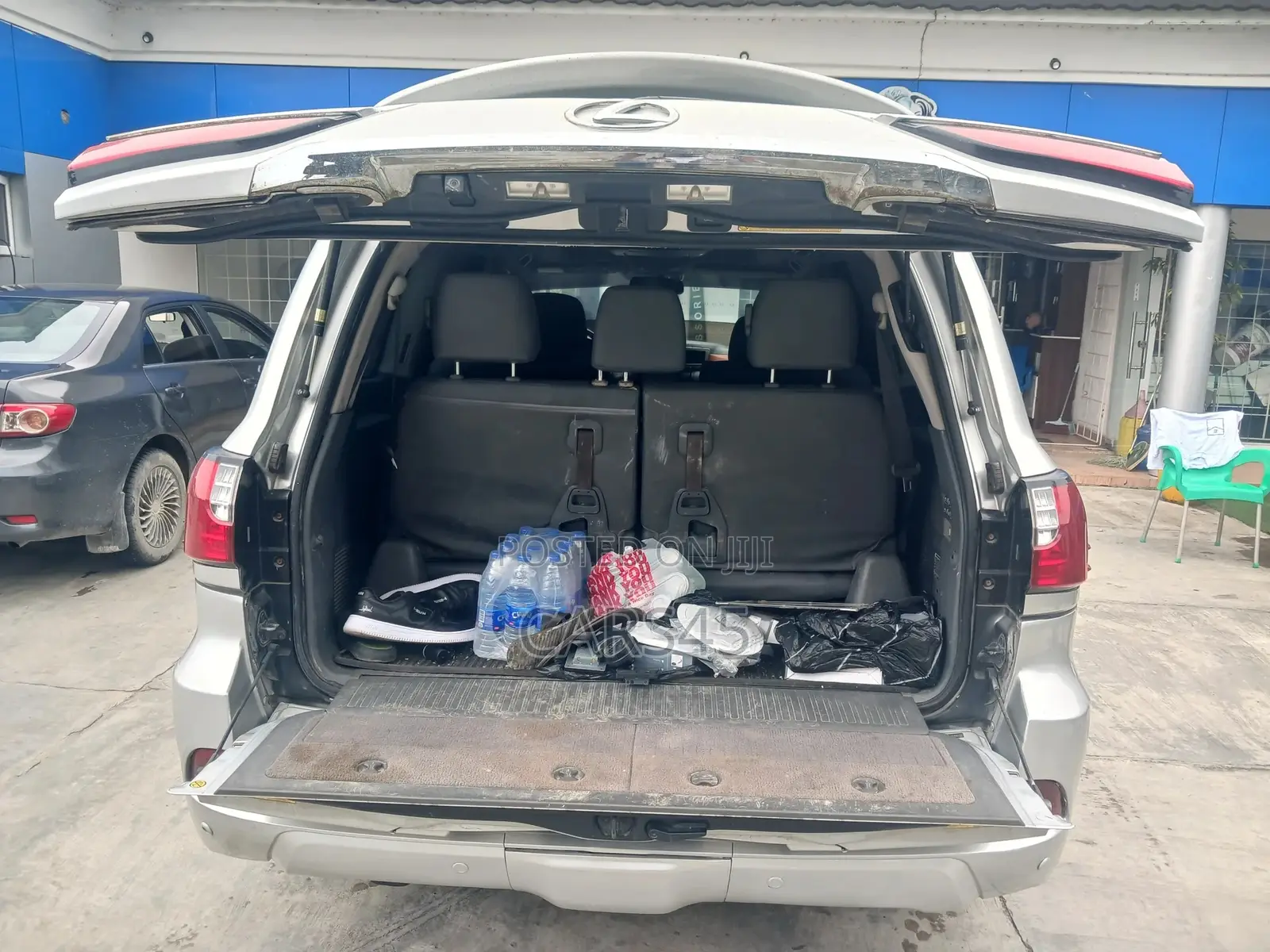 Lexus LX 2008 Silver