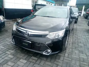 Toyota Camry 2017 Black