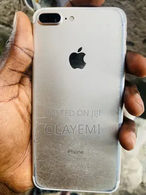 Apple iPhone 7 Plus 128 GB Gold