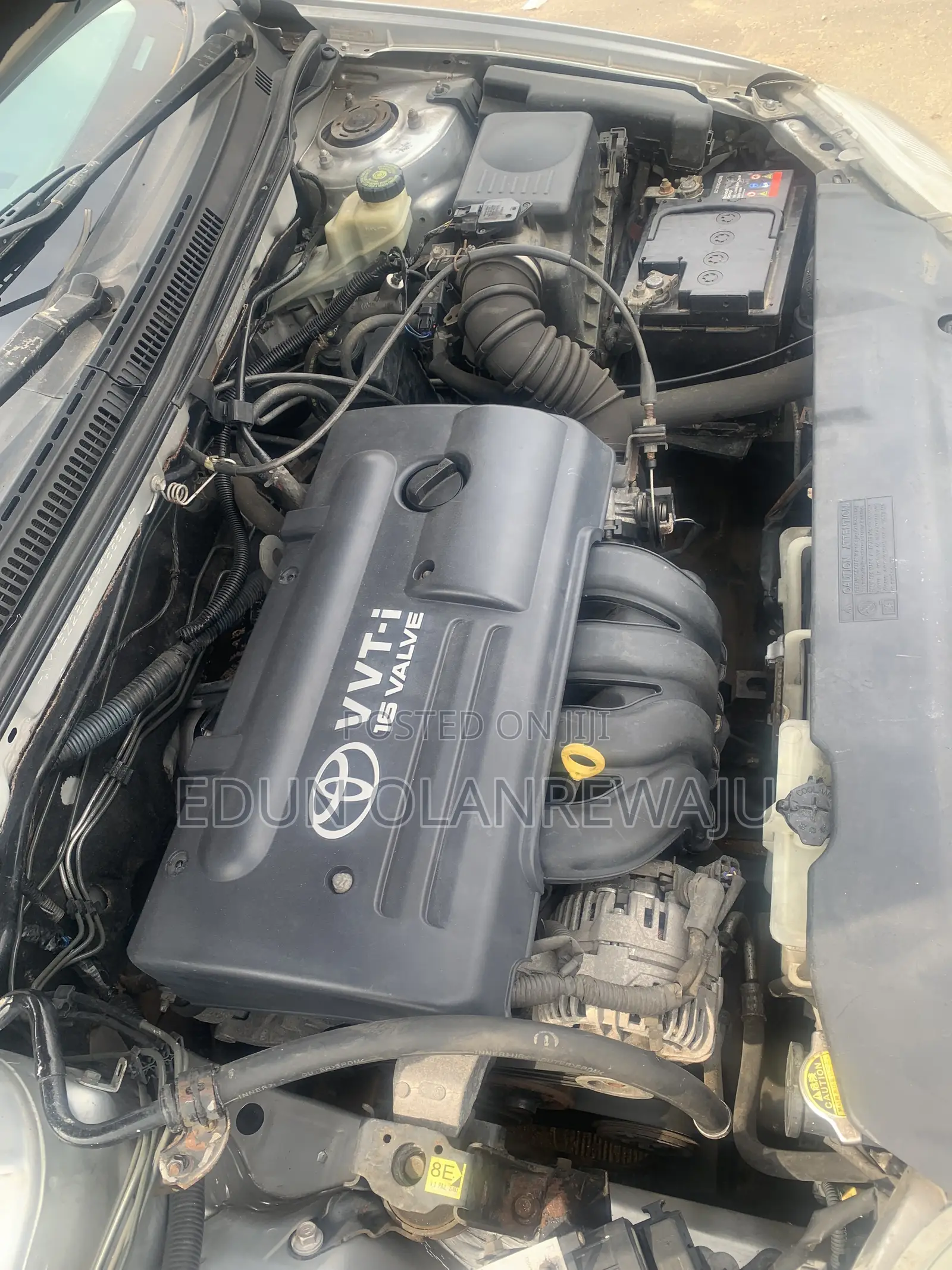 Toyota Corolla 2010 Silver