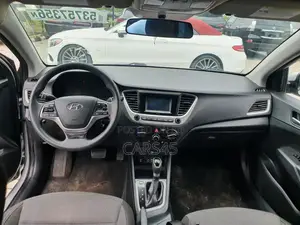 Hyundai Accent 2019 Silver