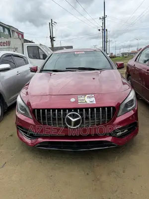 Mercedes-Benz GLA 250 2015 Red