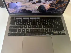 Laptop Apple MacBook Pro 2021 M1 8GB Apple M1 Pro SSD 256GB