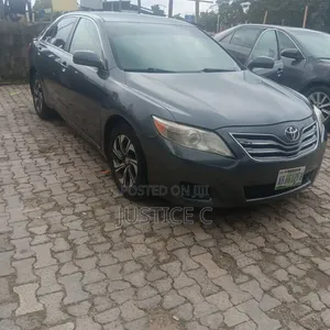 Toyota Camry LE 4dr Sedan (2.4L 4cyl 5A) 2008 Gray