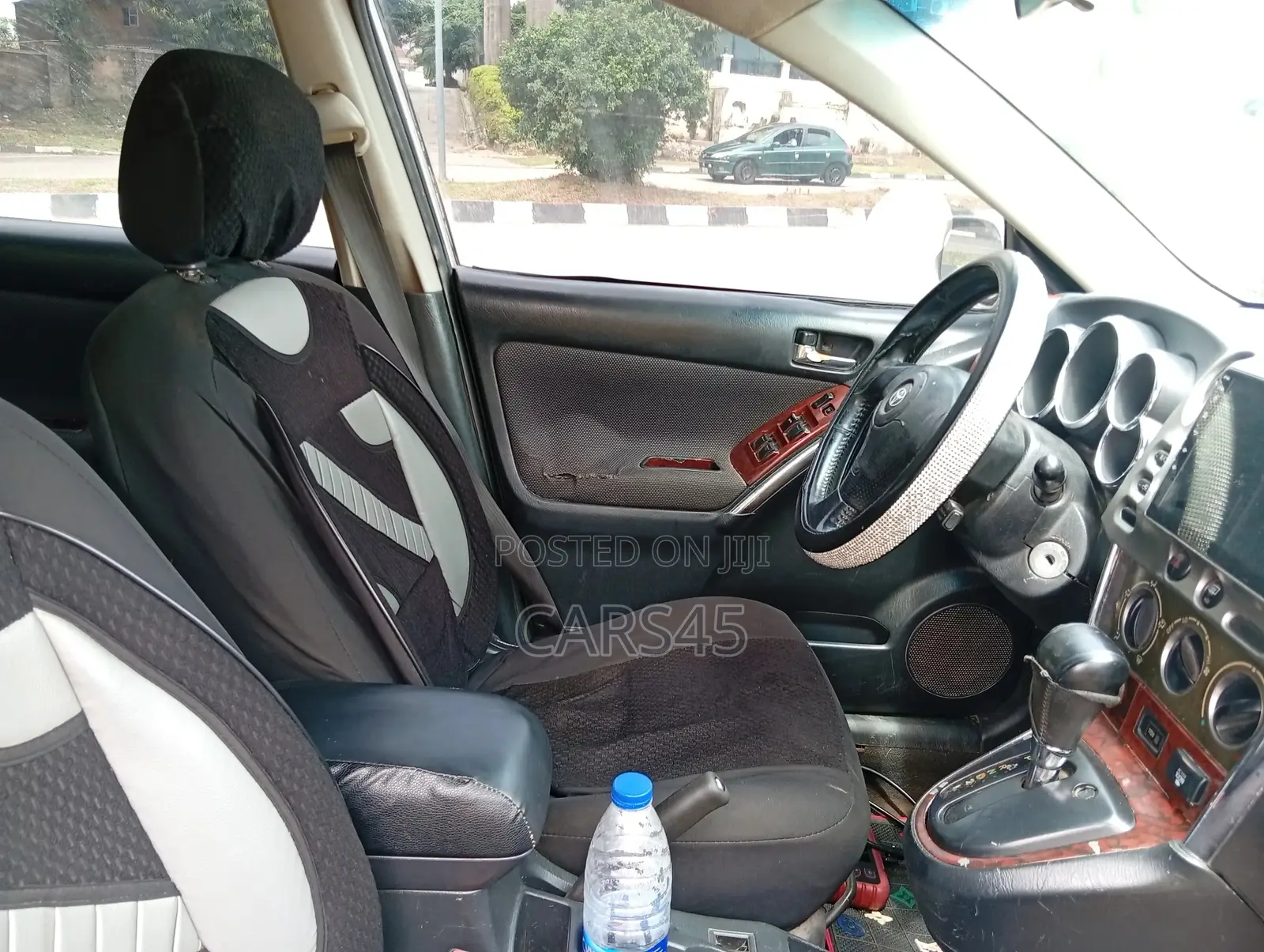 Toyota Matrix 2004 Silver