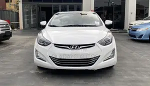 Hyundai Elantra Limited 4dr Sedan (1.8L 4cyl 6A) 2015 White