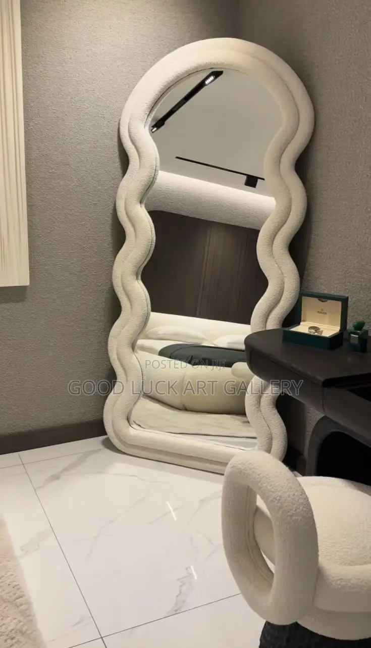 Framed Decorative Wall Mirror
