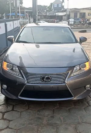 Lexus ES 350 FWD 2013 Gray