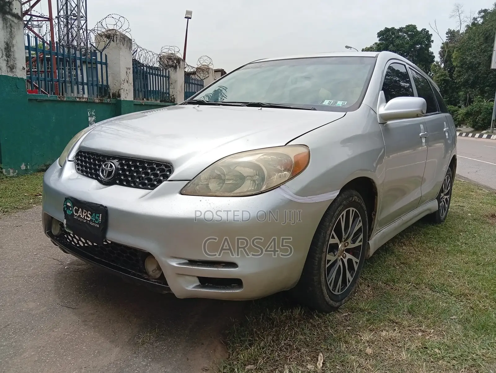 Toyota Matrix 2004 Silver