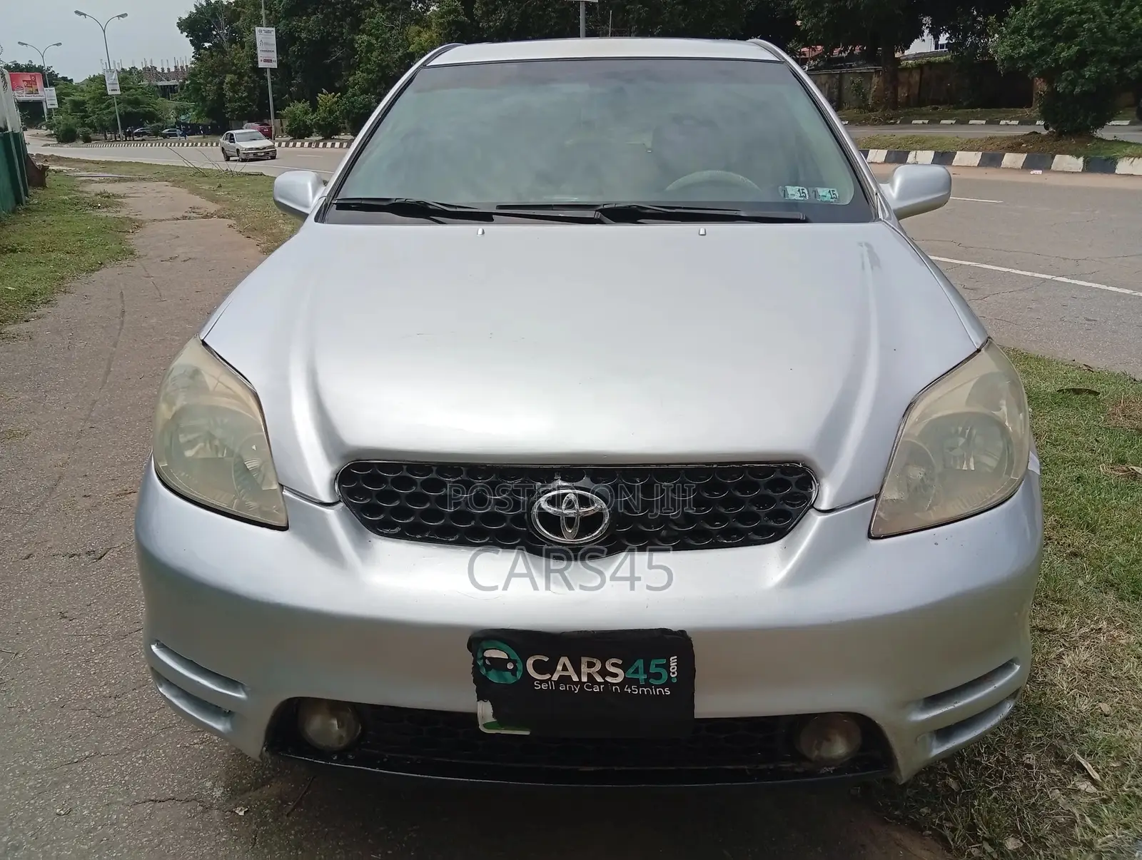 Toyota Matrix 2004 Silver