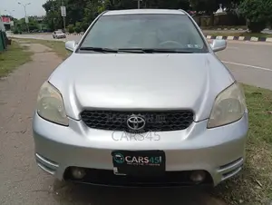 Toyota Matrix 2004 Silver