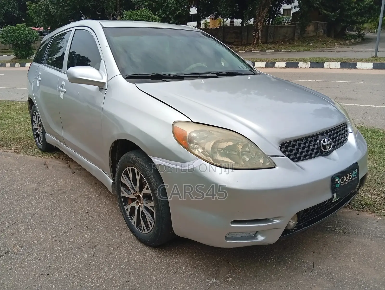 Toyota Matrix 2004 Silver