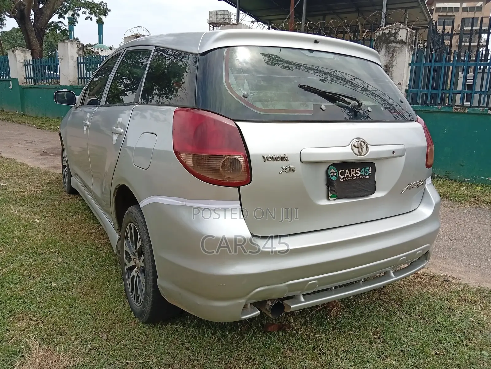 Toyota Matrix 2004 Silver