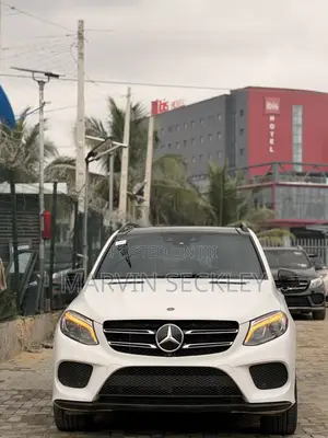 Mercedes-Benz GLE-Class 2018 White