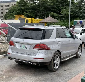Mercedes-Benz GLE-Class 2016 Silver