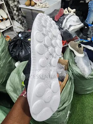 Premium Fashion Memory Foam Walk About Sneakers for All Day Comfort