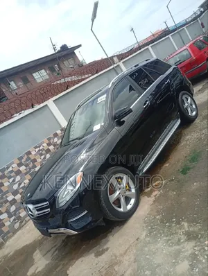 Mercedes-Benz GLE-Class 2016 Black