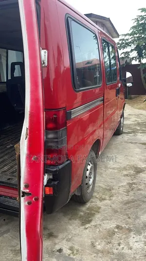 Fiat Ducato 2005 Red