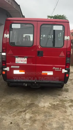 Fiat Ducato 2005 Red