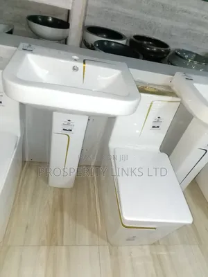 England Executive Top Flush WC