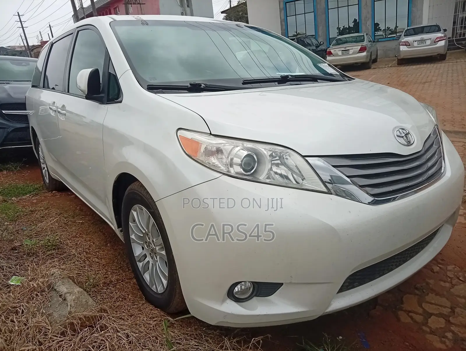 Toyota Sienna 2015 White