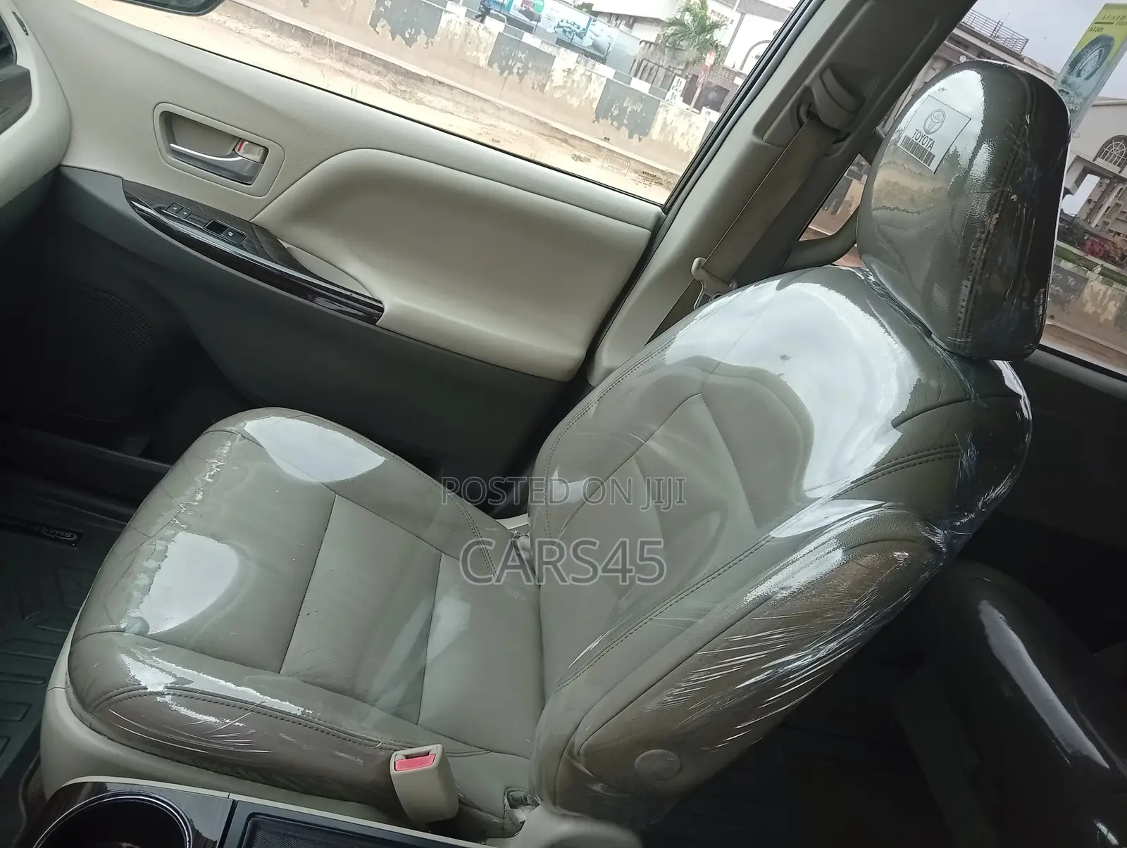 Toyota Sienna 2015 White