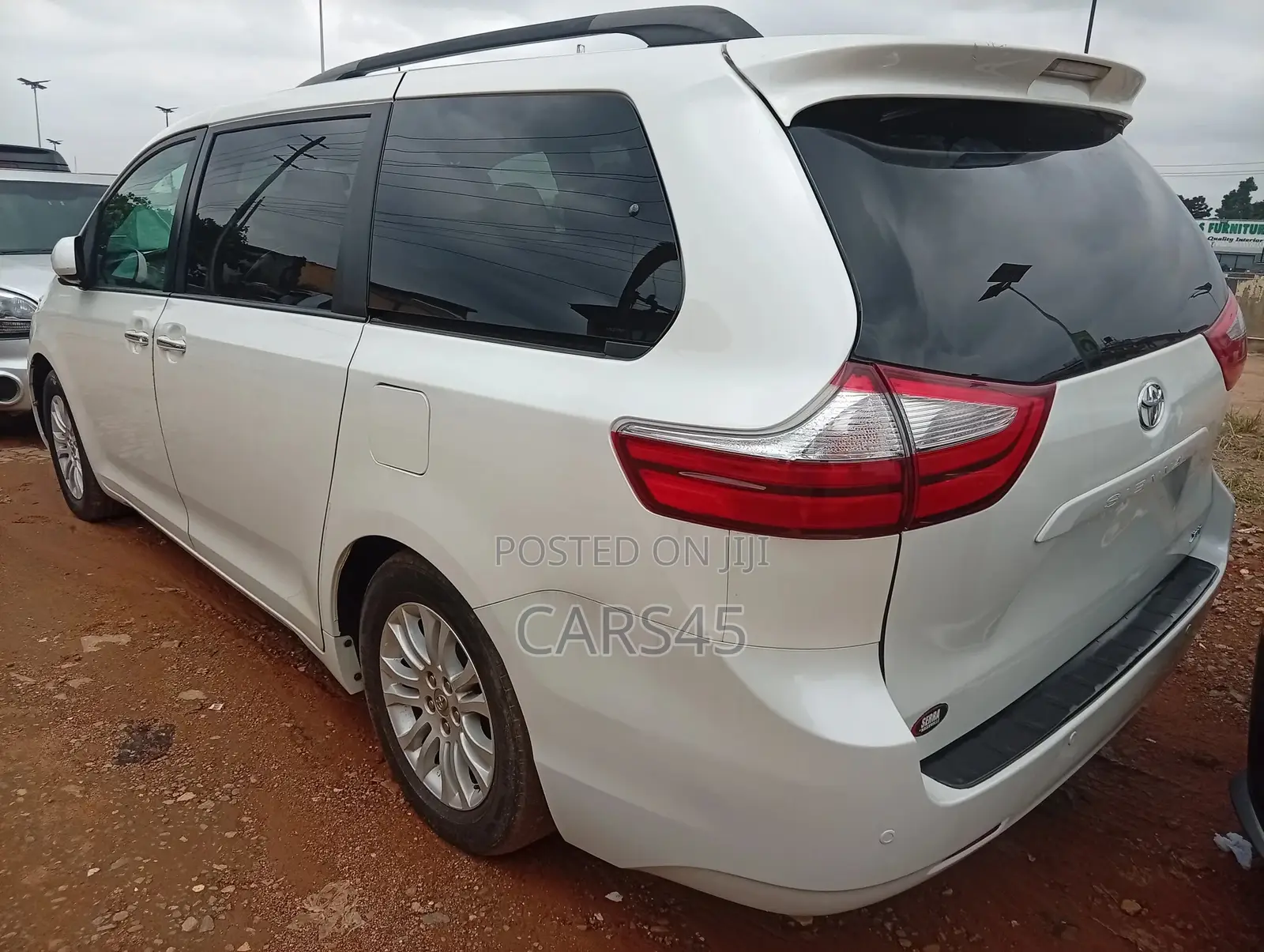 Toyota Sienna 2015 White