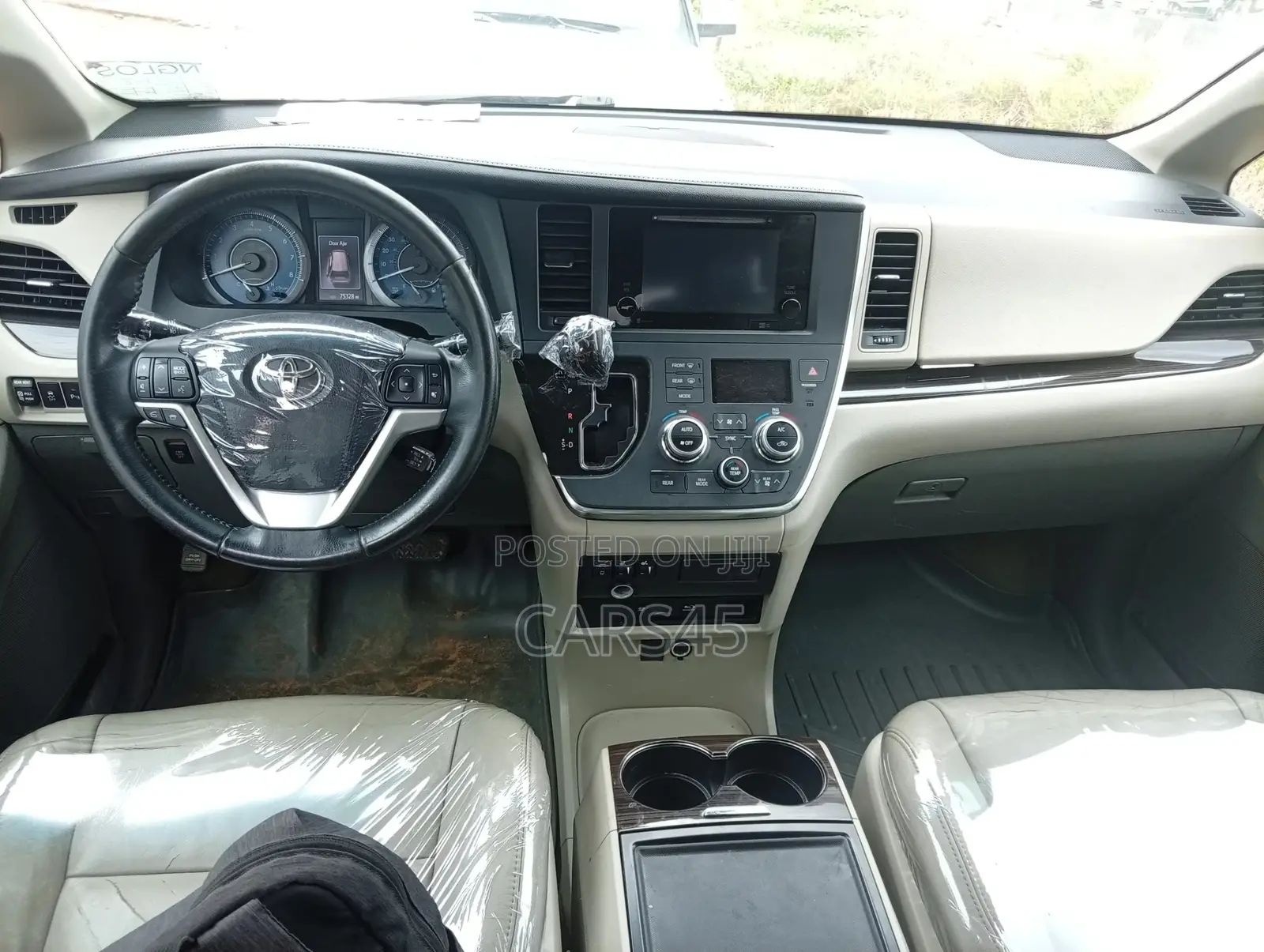 Toyota Sienna 2015 White